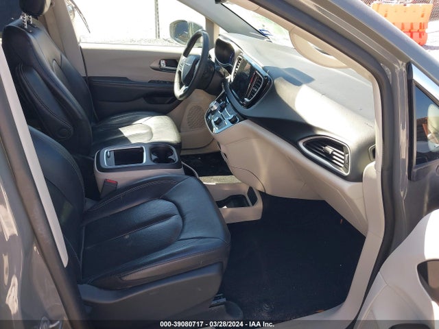 Chrysler Pacifica Touring L 2022 2C4RC1BG2NR142345 Image 5