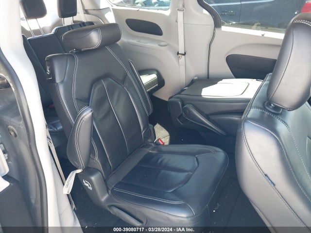 Chrysler Pacifica Touring L 2022 2C4RC1BG2NR142345 Image 8