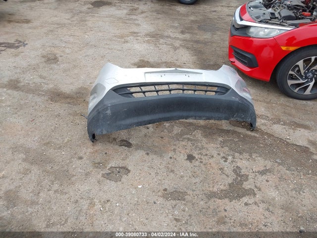Chevrolet EQUINOX LT 2018 2GNAXSEV6J6318866 Image 12