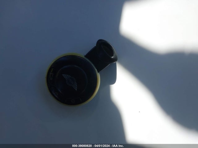 2008 MINI COOPER CLUBMAN WMWML33528TJ45937 Photo 10