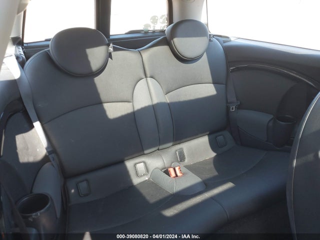 2008 MINI COOPER CLUBMAN WMWML33528TJ45937 Photo 7