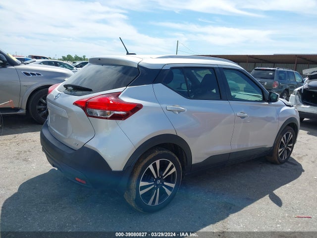 Nissan KICKS SV 2019 3N1CP5CU6KL519499 Image 4