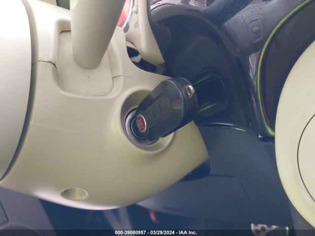 2013 FIAT 500 3C3CFFCR9DT663492 Photo 10