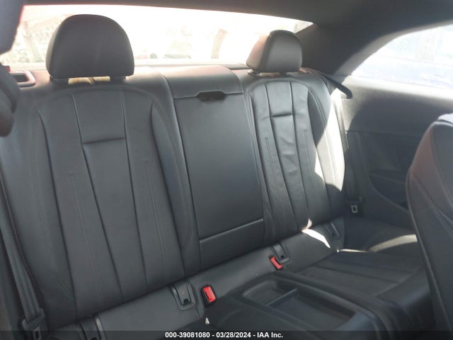 WAUSNAF59JA000851 Audi A5 2.0t Premium