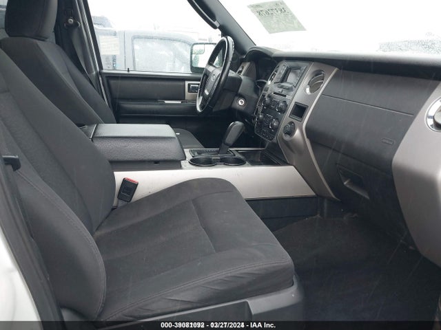 Ford Expedition El Xlt 2017 1FMJK1HT6HEA61141 Image 5