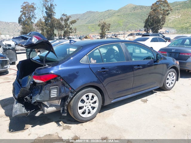 Toyota COROLLA LE 2022 5YFEPMAE7NP356378 Image 4