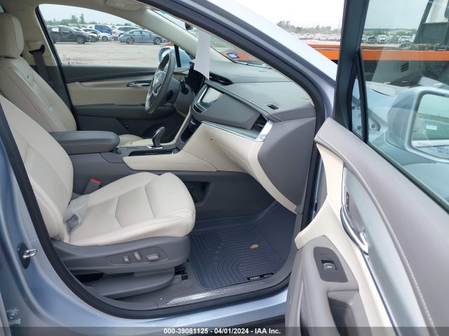 1GYKNBRSXHZ304836 Cadillac XT5 LUXURY