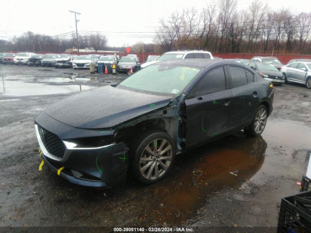 JM1BPACM2K1101756 Mazda Mazda3 Premium Package