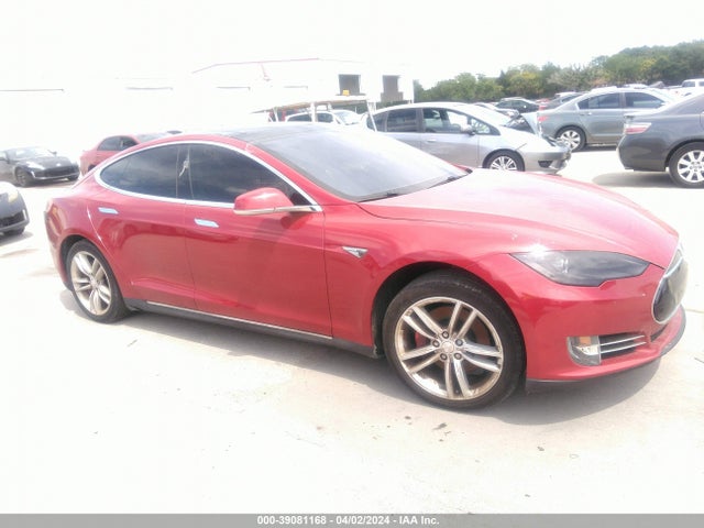 5YJSA1H11EFP45986 Tesla Model S P85