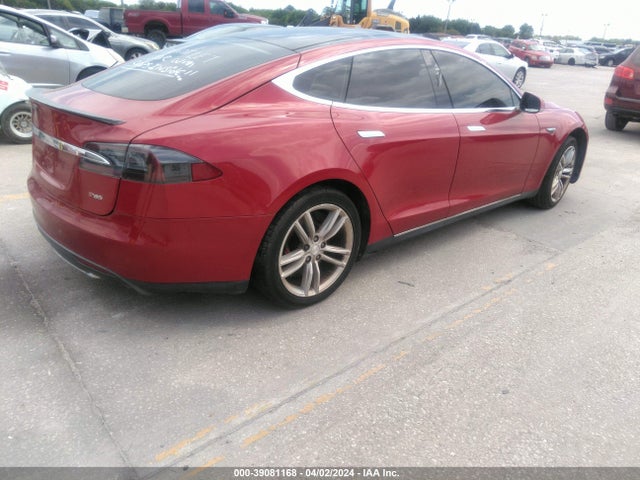 5YJSA1H11EFP45986 Tesla Model S P85
