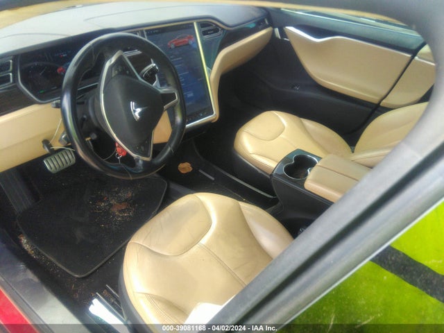 5YJSA1H11EFP45986 Tesla Model S P85