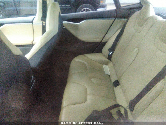 5YJSA1H11EFP45986 Tesla Model S P85