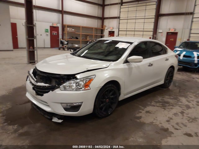 Nissan Altima 2.5 S 2014 1N4AL3AP0EC295198 Image 2