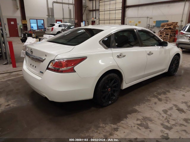 Nissan Altima 2.5 S 2014 1N4AL3AP0EC295198 Image 4
