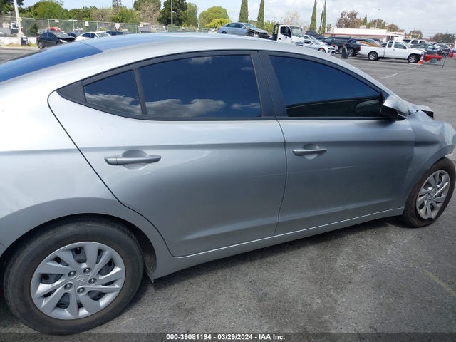 Hyundai ELANTRA SE 2020 5NPD74LF7LH619304 Image 13