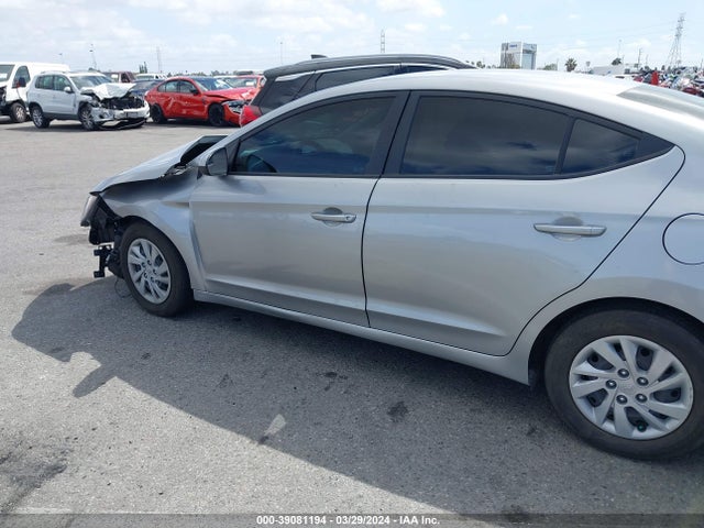 Hyundai ELANTRA SE 2020 5NPD74LF7LH619304 Image 14