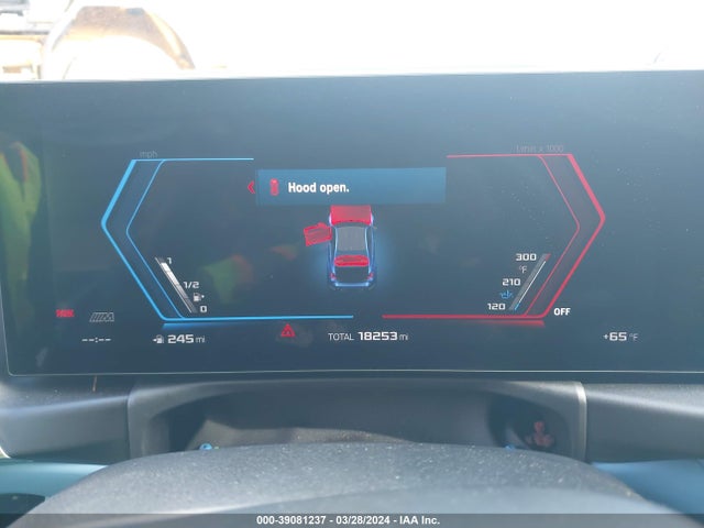 WBS43AY0XPFP56065 BMW M3 Competition Xdrive