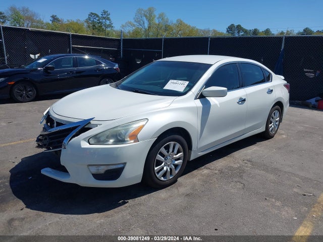 Nissan Altima 2.5 S 2015 1N4AL3AP3FN373186 Image 2