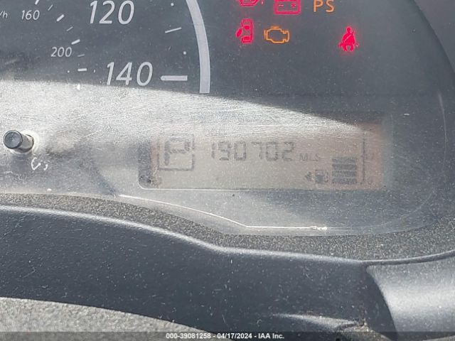 3N1CN7AP4HL811823 Nissan Versa 1.6 S+
