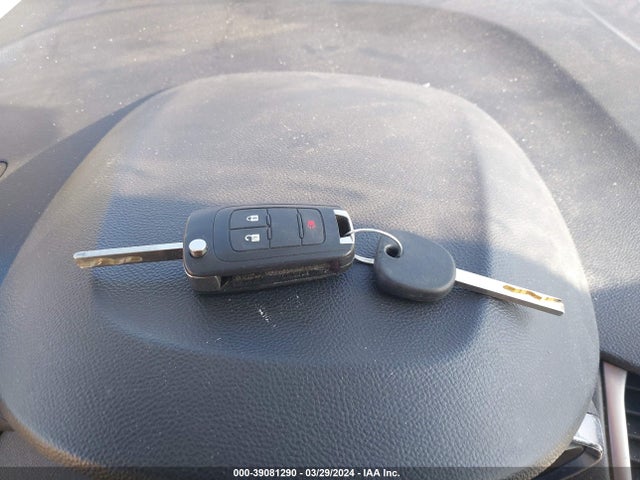 Chevrolet TRAX LS 2017 3GNCJNSB1HL194758 Image 11