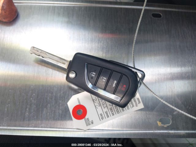 5YFEPMAE4NP338288 Toyota COROLLA LE