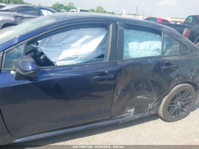 5YFEPMAE4NP338288 Toyota COROLLA LE