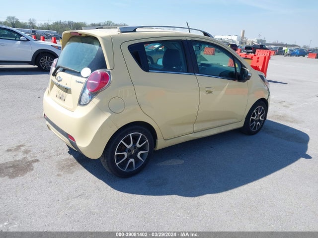 Chevrolet Spark 2lt Auto 2014 KL8CF6S97EC433453 Image 4