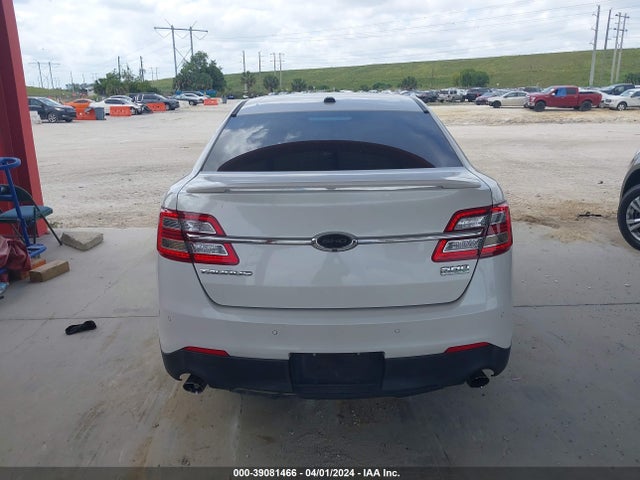 Ford TAURUS SHO 2015 1FAHP2KT6FG172699 Image 16