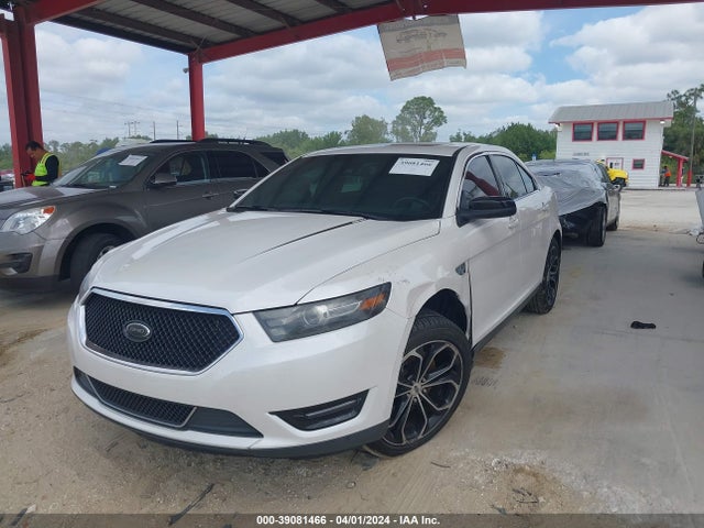 Ford TAURUS SHO 2015 1FAHP2KT6FG172699 Image 2