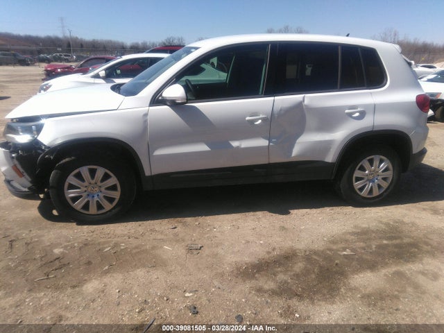 WVGBV7AX2HK042910 Volkswagen Tiguan 2.0t/2.0t S