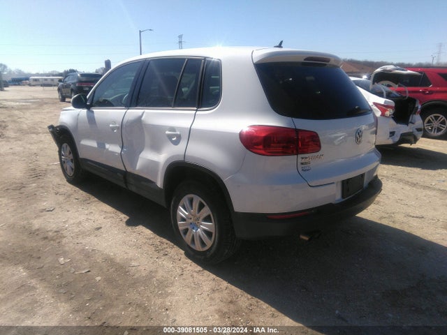 WVGBV7AX2HK042910 Volkswagen Tiguan 2.0t/2.0t S