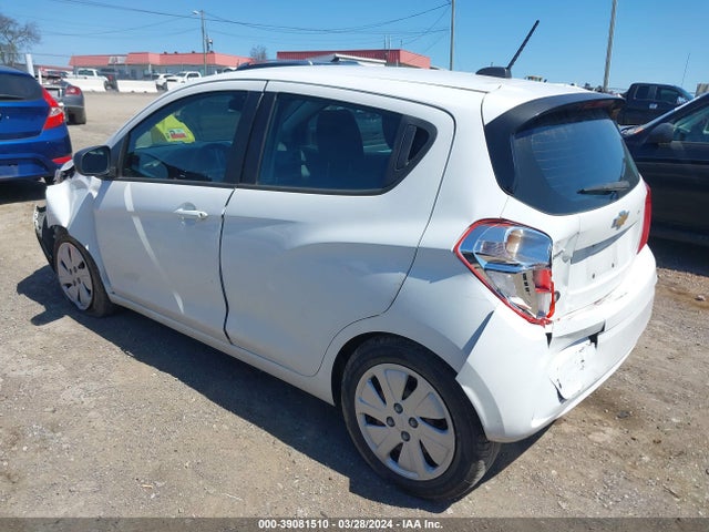 Chevrolet Spark Ls Cvt 2018 KL8CB6SA3JC467499 Image 3