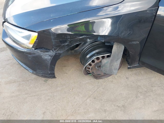 3VW2K7AJ6EM383205 Volkswagen Jetta 2.0l S