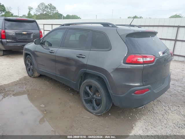 1C4PJLCX8JD512671 Jeep Cherokee Latitude Fwd