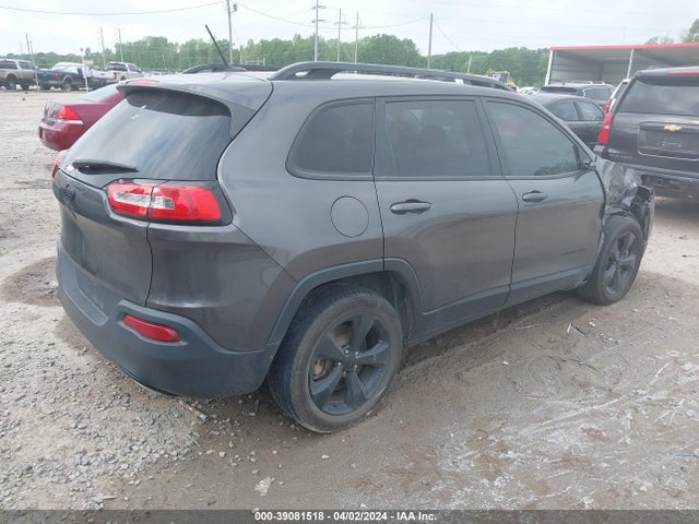 1C4PJLCX8JD512671 Jeep Cherokee Latitude Fwd