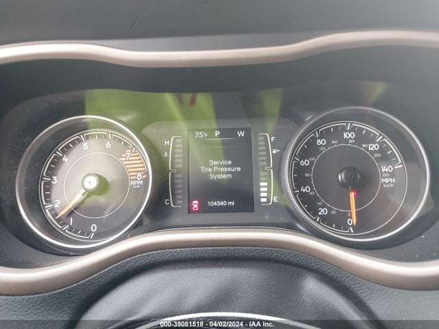 1C4PJLCX8JD512671 Jeep Cherokee Latitude Fwd