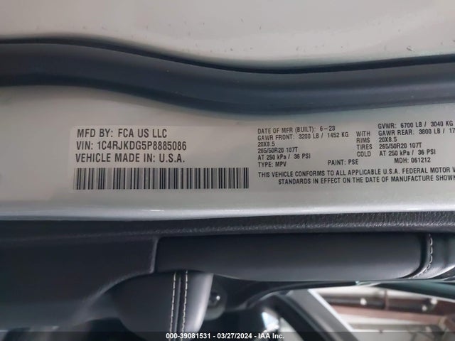 1C4RJKDG5P8885086 Jeep Grand Cherokee L Overland 4x4