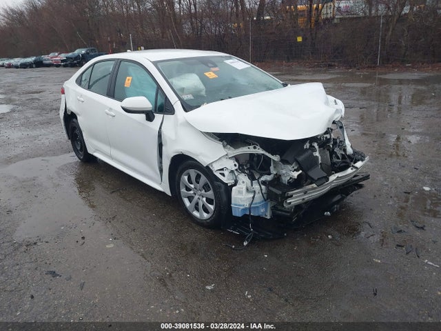 Toyota COROLLA LE 2021 5YFEPMAE0MP227414 main image