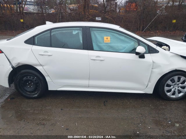 Toyota COROLLA LE 2021 5YFEPMAE0MP227414 Image 12