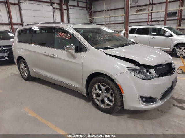 Chrysler Pacifica Limited 2017 2C4RC1GGXHR561377 Image 1