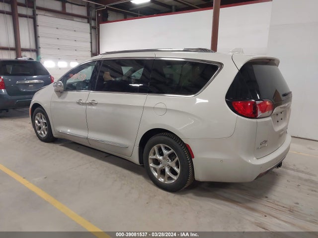 Chrysler Pacifica Limited 2017 2C4RC1GGXHR561377 Image 3