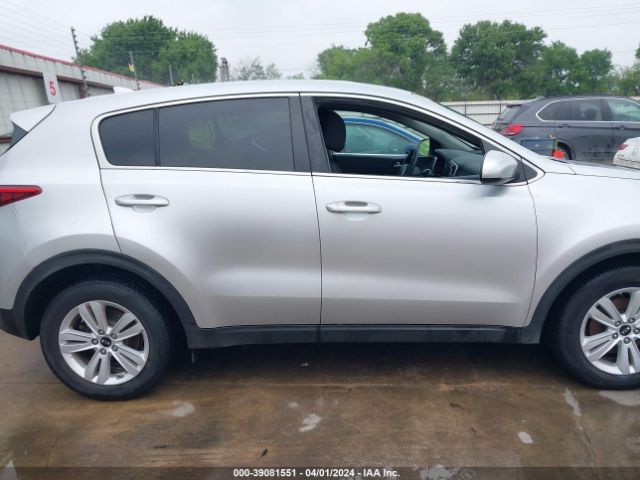 KNDPM3AC3K7568010 KIA Sportage Lx
