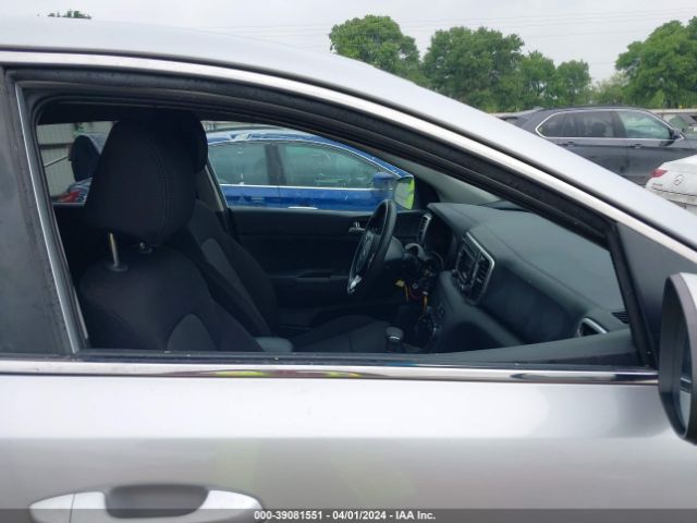 KNDPM3AC3K7568010 KIA Sportage Lx