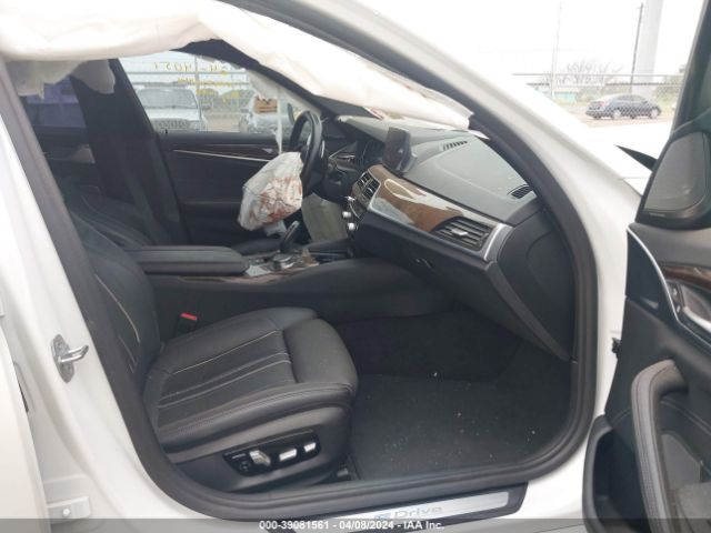 WBAJA9C58JB250764 BMW 530e Iperformance