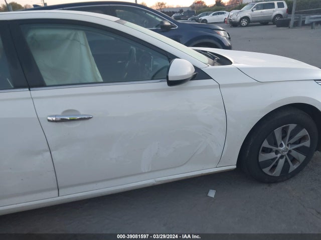 Nissan Altima 2.5 S 2019 1N4BL4BV2KC230386 Image 18
