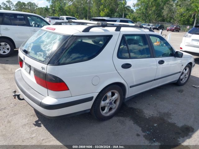 2000 SAAB 9-5 YS3EF58Z4Y3003782 Photo 3