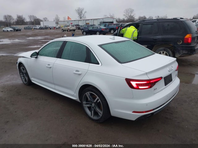 WAUENAF46JN019399 Audi A4 2.0t Premium/2.0t Tech Premium