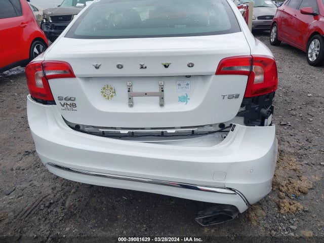 LYV402FM6GB087522 Volvo S60 Inscription T5 Drive-e Platinum