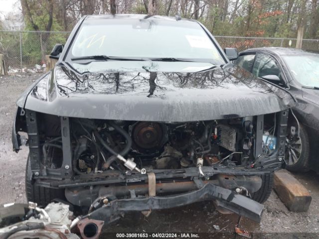 1GNSKHKC6JR167380 Chevrolet Suburban Lt