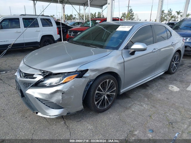 Toyota CAMRY SE 2020 4T1G11AK4LU363217 Image 2